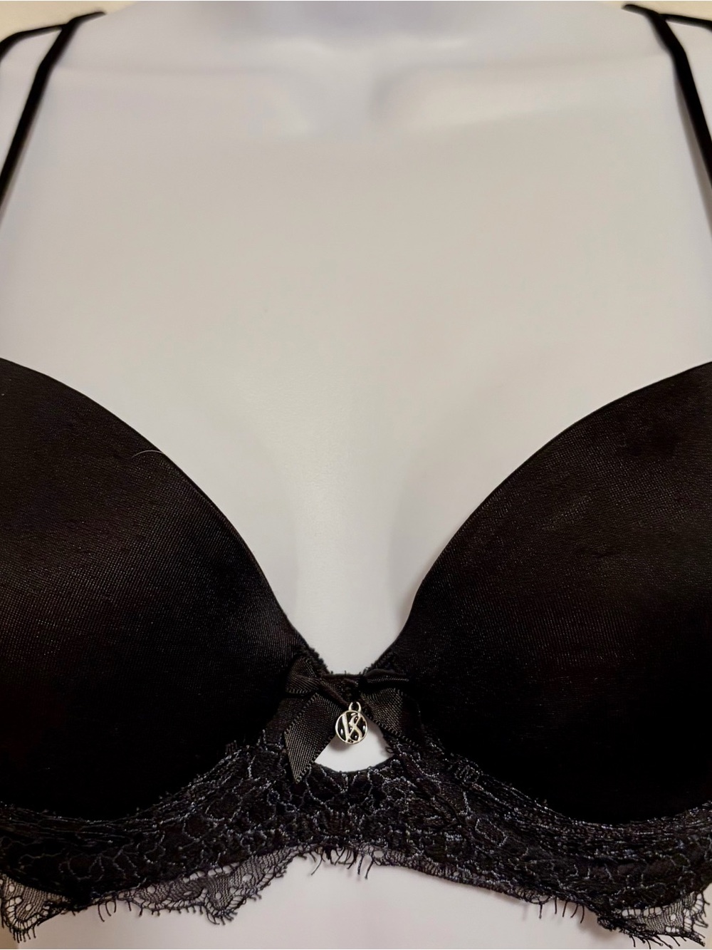 Victoria's Secret Black Lace Push-Up Bra